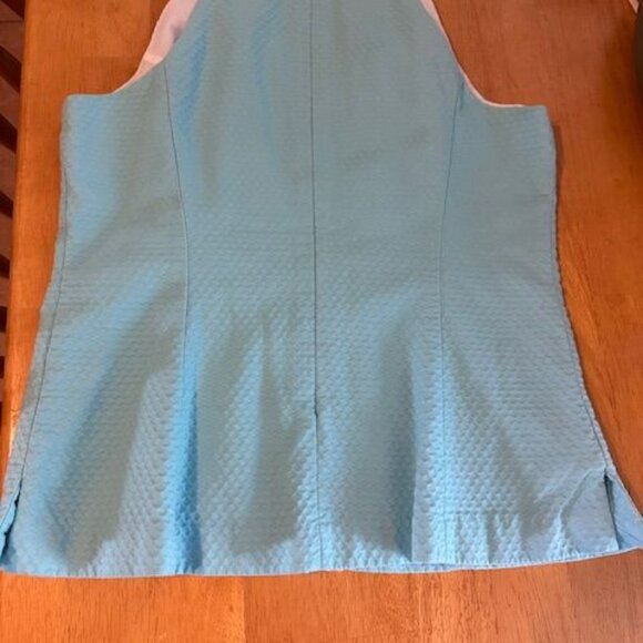🌴Lilly Pulitzer Lagoon Blue Halter Top Size 12 (Fits like an 8) - Picture 3 of 5